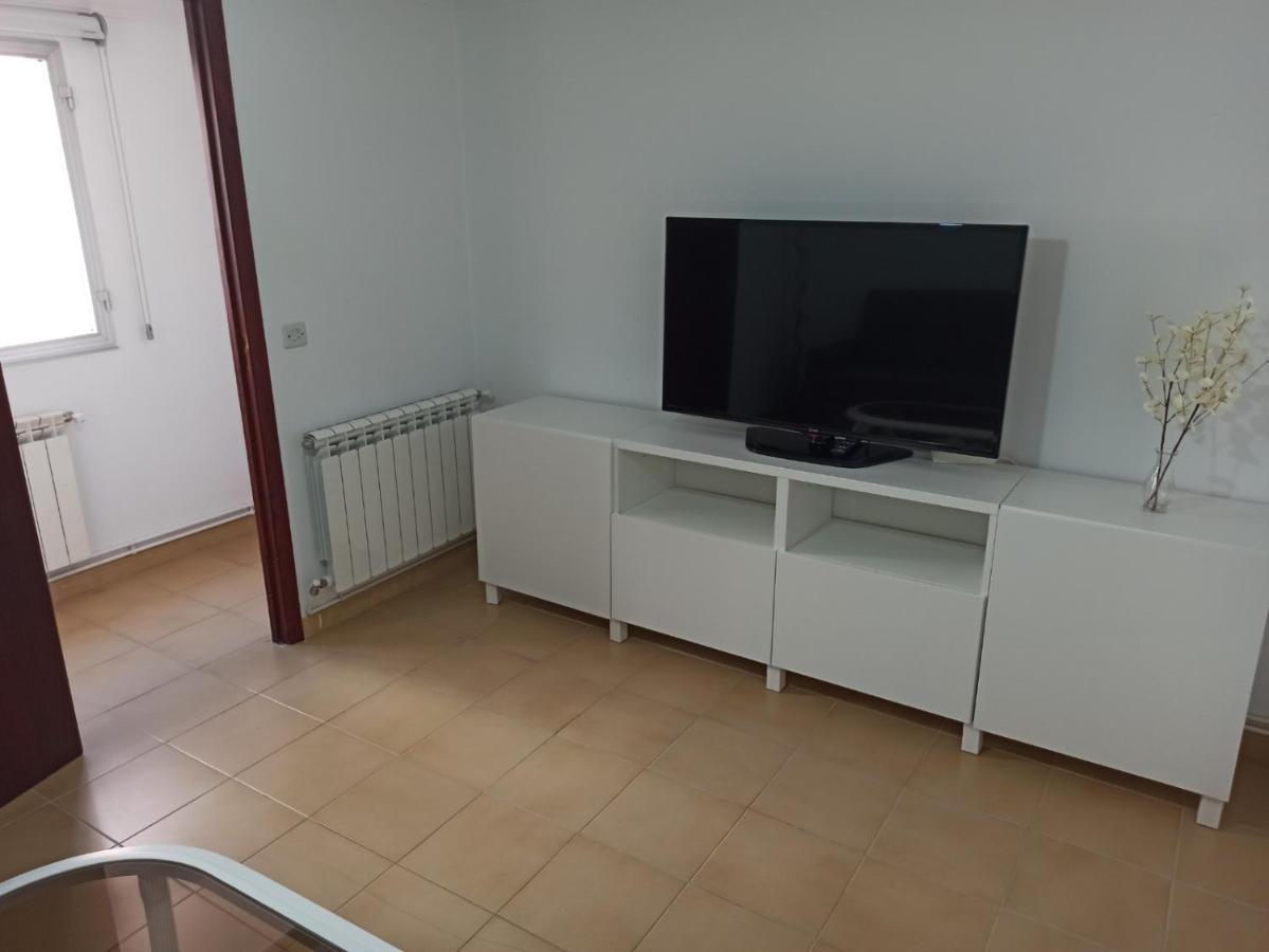 Alquileres Delfina Apartment บียานูเอบา เด อาโรซา ภายนอก รูปภาพ